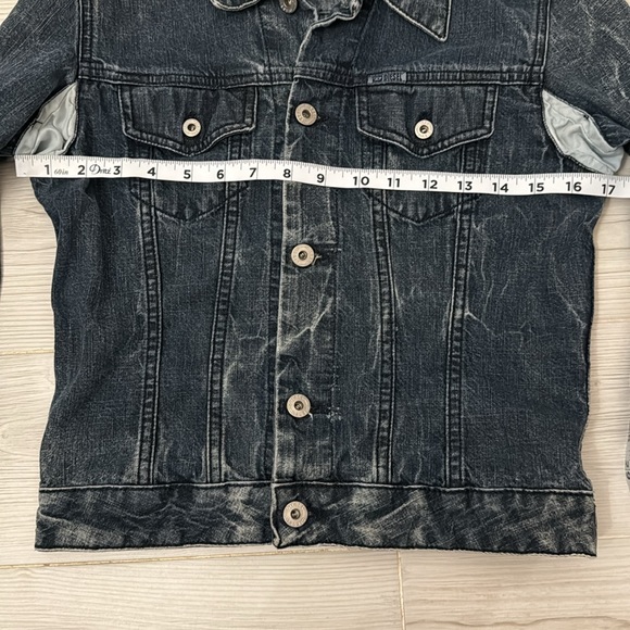 Diesel Vintage Boys Blue Denim Stone Washed Distressed Trucker Jacket Italy M - Picture 10 of 11